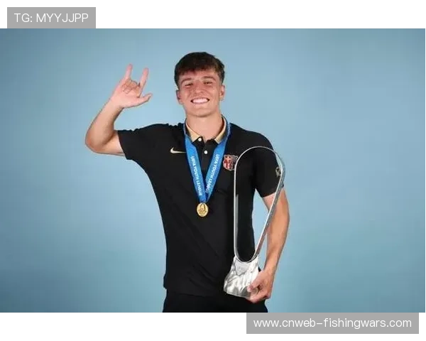 巴萨B队核心胡安-埃尔南德斯即将续约,获加薪多年合同 巴萨B队核心胡安-埃尔南德斯即将续约,获加薪多年合同